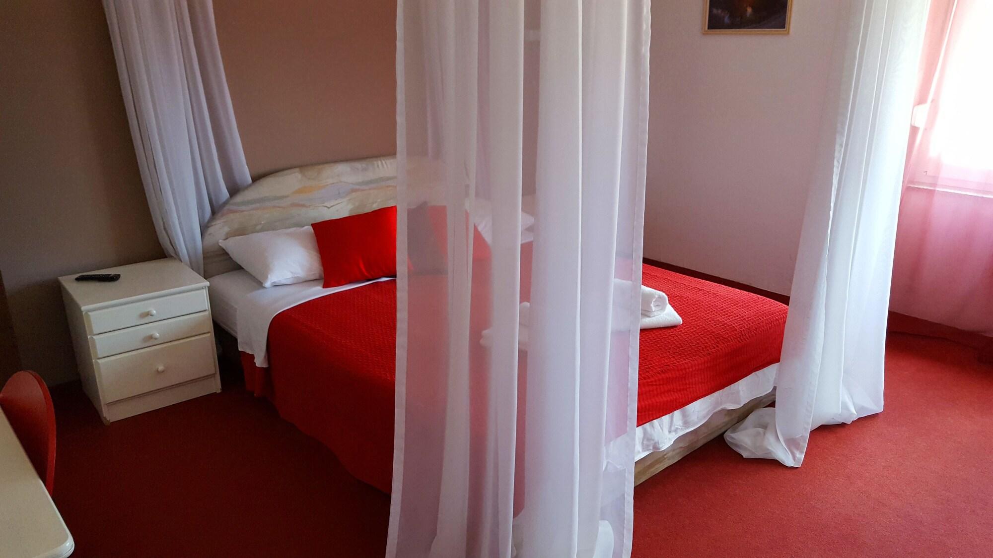 Pansion Park Bed & Breakfast Slunj Eksteriør bilde