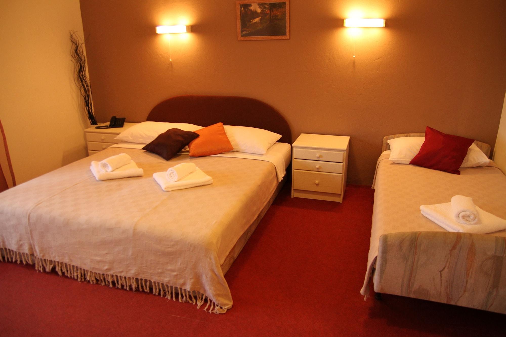 Pansion Park Bed & Breakfast Slunj Eksteriør bilde