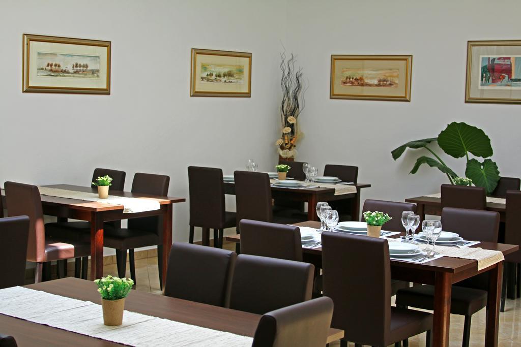 Pansion Park Bed & Breakfast Slunj Eksteriør bilde